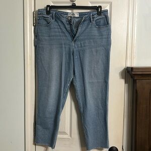 Hollister jeans, 15R curvy high-rise Mom jeans well loved but still have life